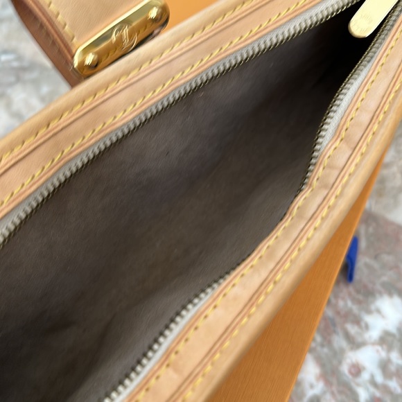 Louis vuitton rare multicolor Shirley shoulder bag - Picture 8 of 9